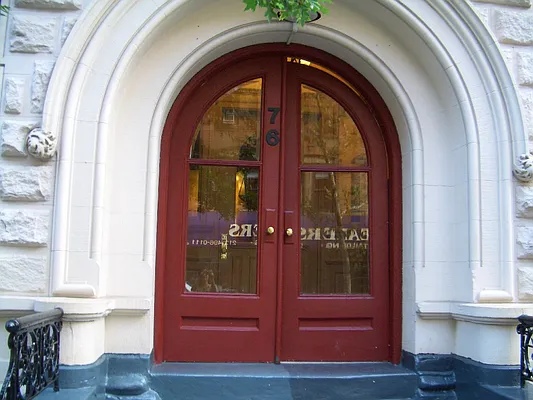 Rented by Walter & Samuels Inc | media 33