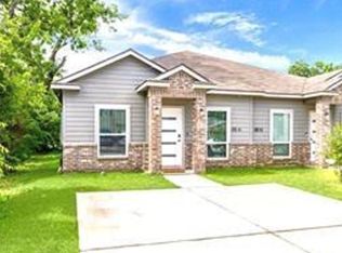 310 Connecticut St #A, Houston, TX 77029