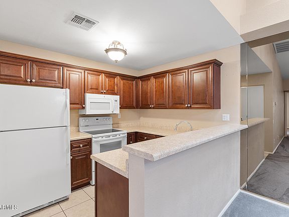 2nd image of 4449 E VINEYARD Road