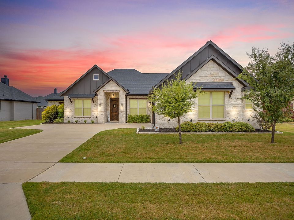 1st image of 112 Steves Way