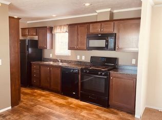 1135 W Superior St #307, Wayland, MI 49348