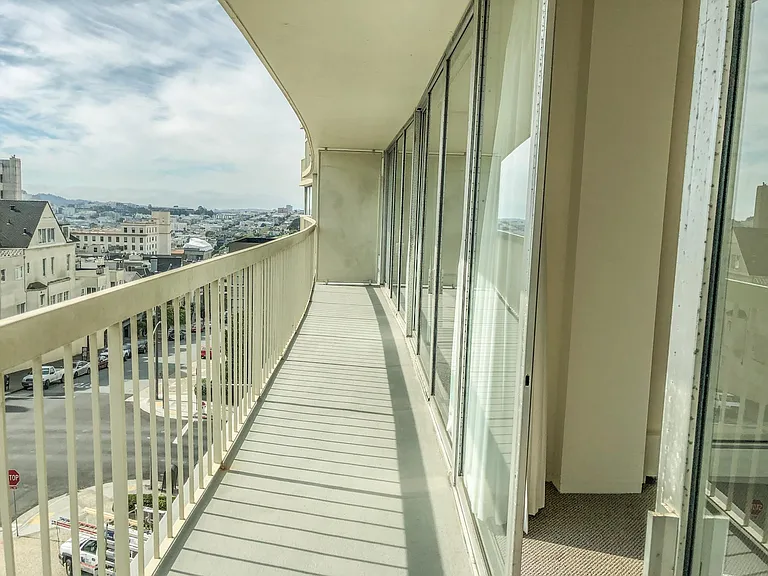 Washington Tower — Photo 23