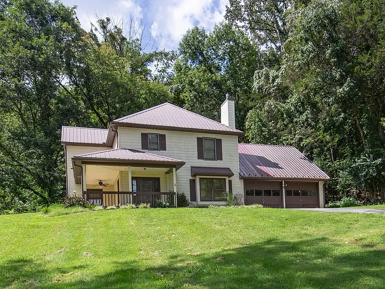 306 Boring Chapel Rd — Photo 3
