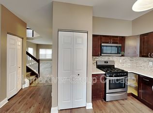 21416 Frost Ct, Plainfield, IL 60544