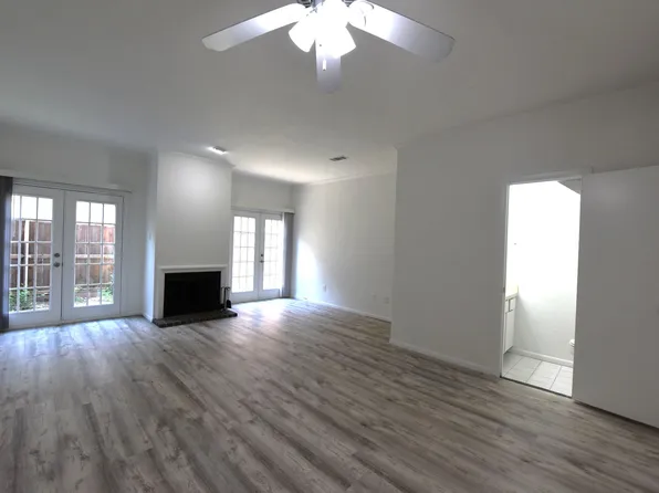 2727 Shelby Ave APT M, Dallas, TX 75219