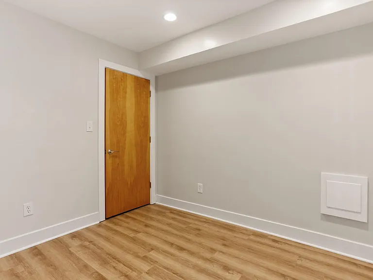 Den/new floor
