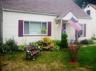 1496 9th St, Cuyahoga Falls, OH 44221