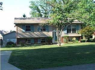 9316 Fernhill Dr, Louisville, KY 40291