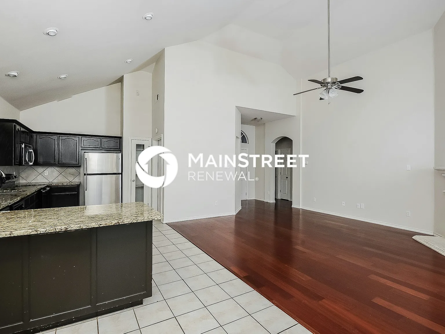 2728 Bull Shoals Dr — Photo 4
