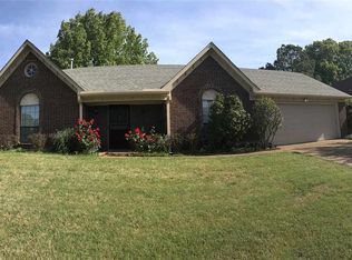 7458 Kingsland Dr, Memphis, TN 38125