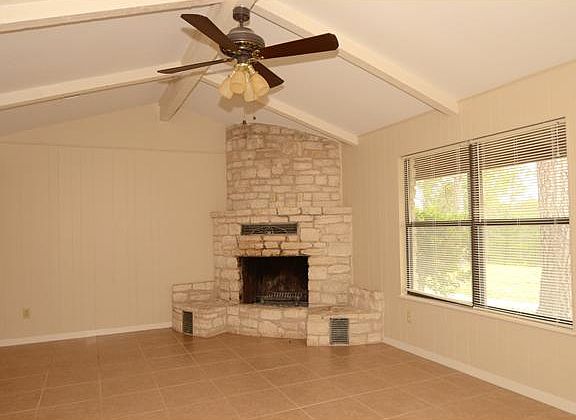 4th image of 209 Akaloa Dr