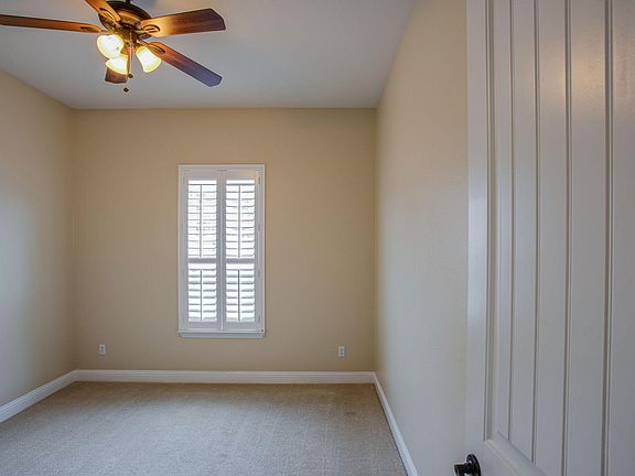 4th image of 15809 Dink Pearson Ln