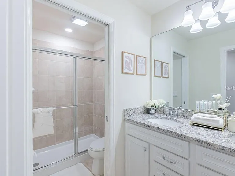7215 Oakmoss Loop — Photo 55