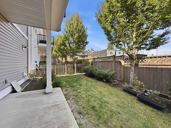 2nd image of 8033 166b St #4