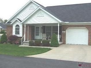 1407 Cove St NW, Uniontown, OH