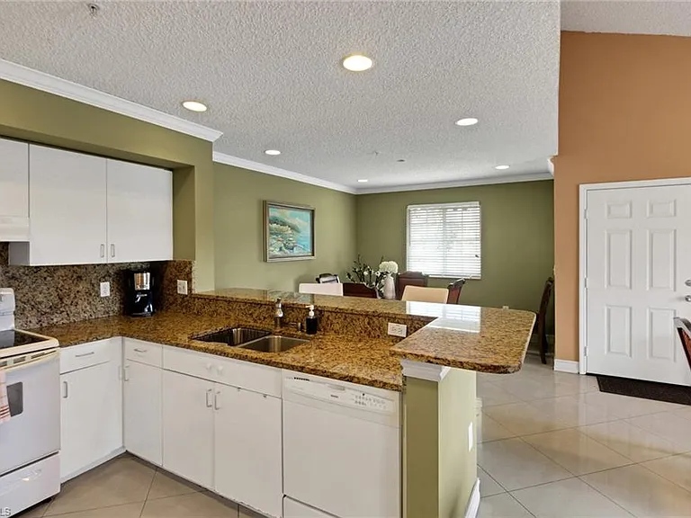 1195 Wildwood Lakes Blvd #202 — Photo 10