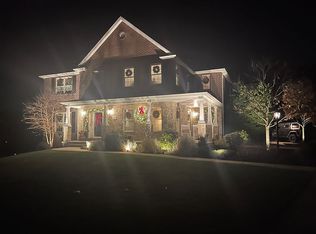 108 Castle Brook Dr, Cranberry Township, PA 16066