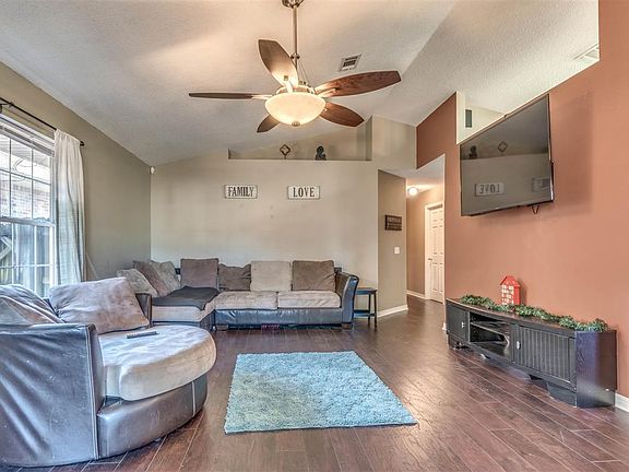 5th image of 7906 Red Bean Dr