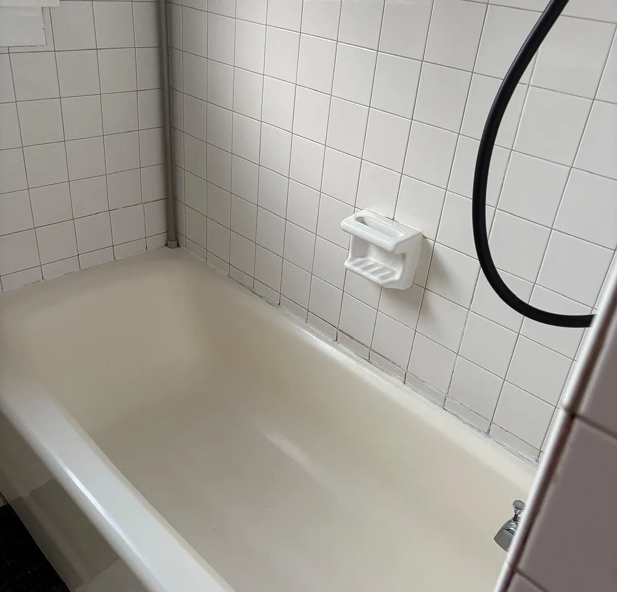 3 bed, 1152 sqft, $1,090 — Photo 3