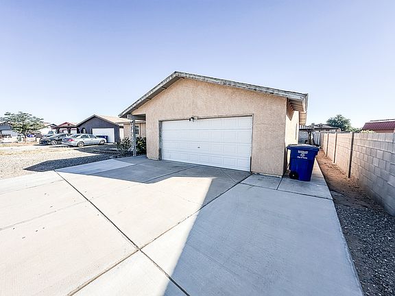 2nd image of 3845 S Cactus Wren Ln