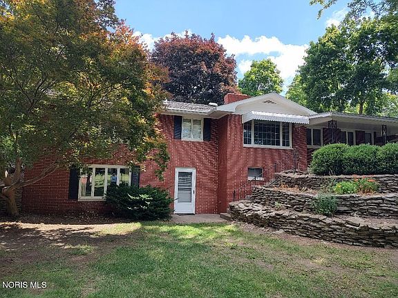 2nd image of 15186 Harris Rd