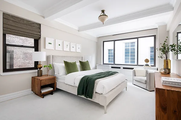 Sold by Sotheby's International Realty | media 11