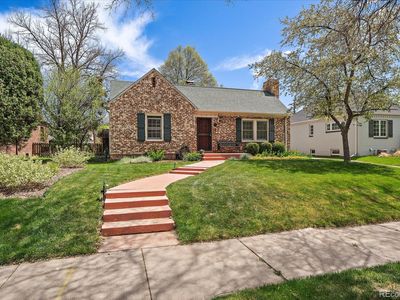 1572 Leyden Street, Denver, CO, 80220