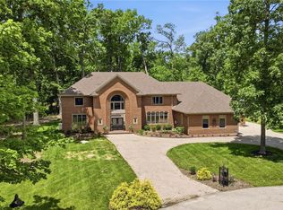 10521 Watch Hill Ln, Dayton, OH 45458