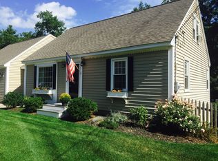 107 Westwood Dr, Nashua, NH 03062