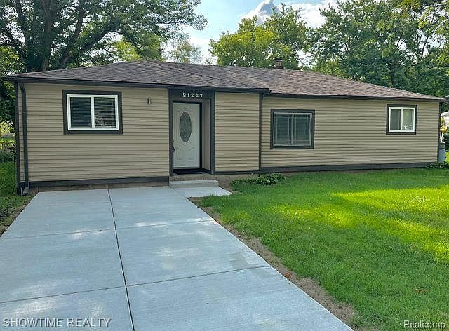 1st image of 21227 Ontaga St