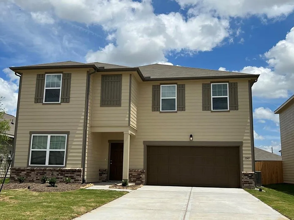 1005 Wild Enclave Ln