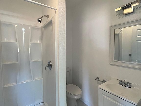 5th image of 43932 1/2 Kirkland Ave