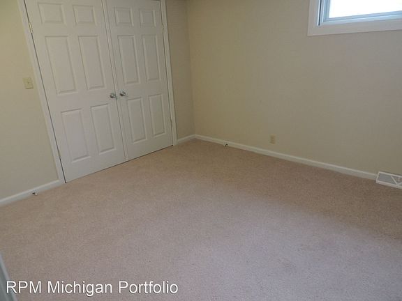 5th image of 4510 W Hillcrest Dr APT 2