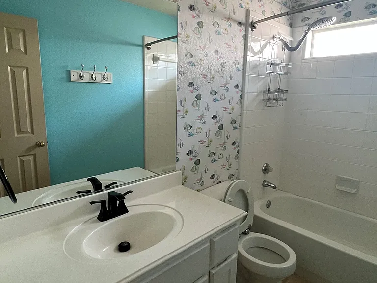 1216 Pleasant Oaks Dr — Photo 11