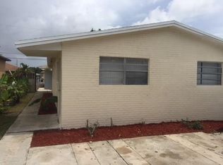 704 NW 4th St #1, Hallandale Beach, FL 33009