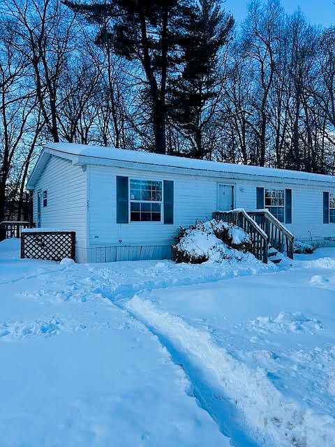 1st image of 261 Parker Lake Dr