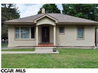 115 Oakwood Dr, State College, PA 16801