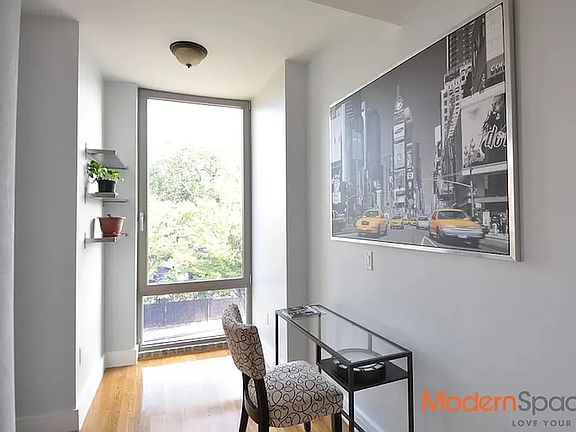 3rd image of 412 Kings Hwy #3B