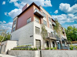 4045 Hickory Dr #1, Mississauga, ON L4W 0G6