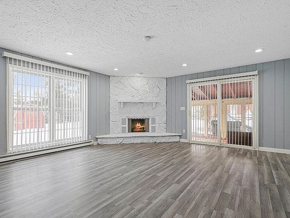 5th image of 2521 17th Ave