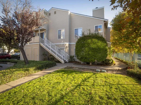 1450 Thrush Ave APT 17, San Leandro, CA 94578