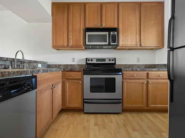 2808 Plaza Terrace Dr #808 — Photo 14