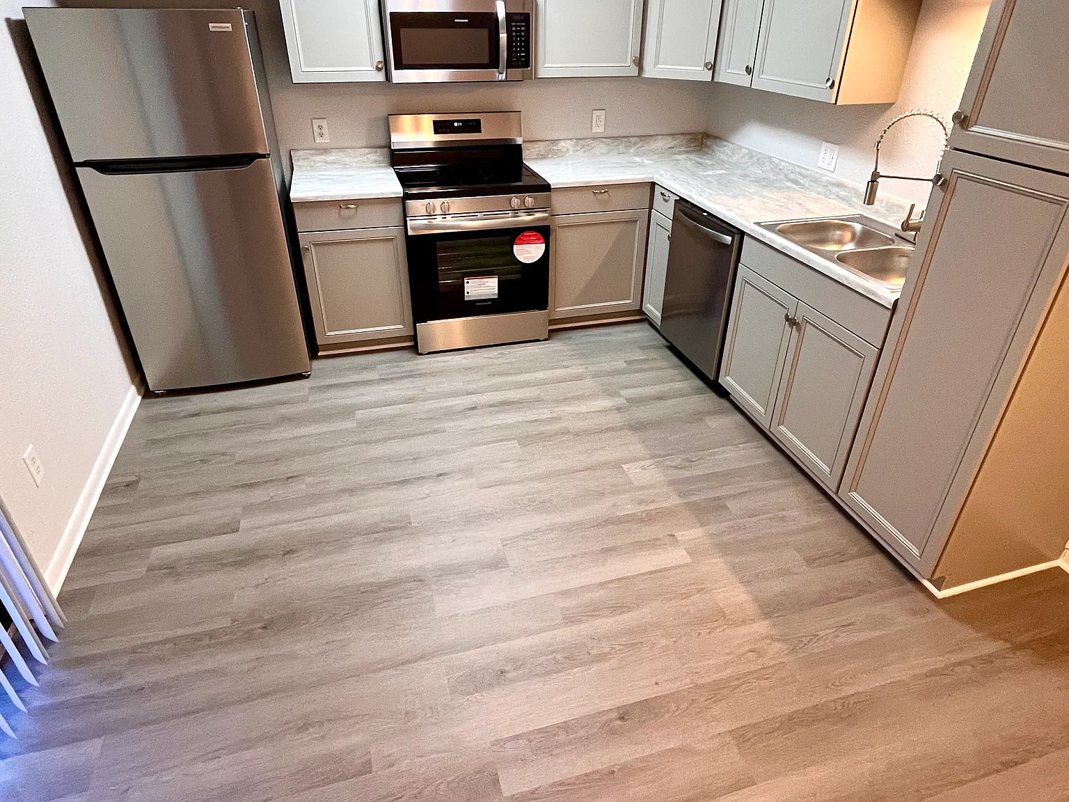 2 bed, 1.5 bath, $1,195 — Photo 3