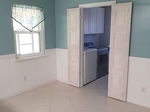 5th image of 790 Brook Meadow Ln