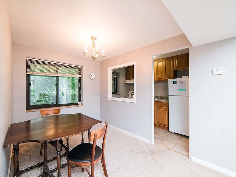 25 S Starr Ave — Photo 1