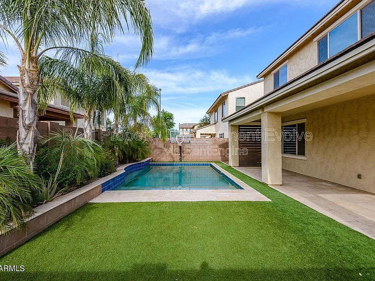 1544 E Hummingbird Way — Photo 34