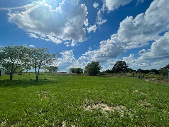 5th image of 2237 County Road 4301