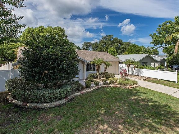 5th image of 3502 Margate Dr