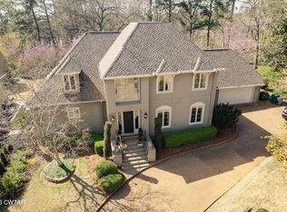 103 Garden Dr, Jackson, TN 38305