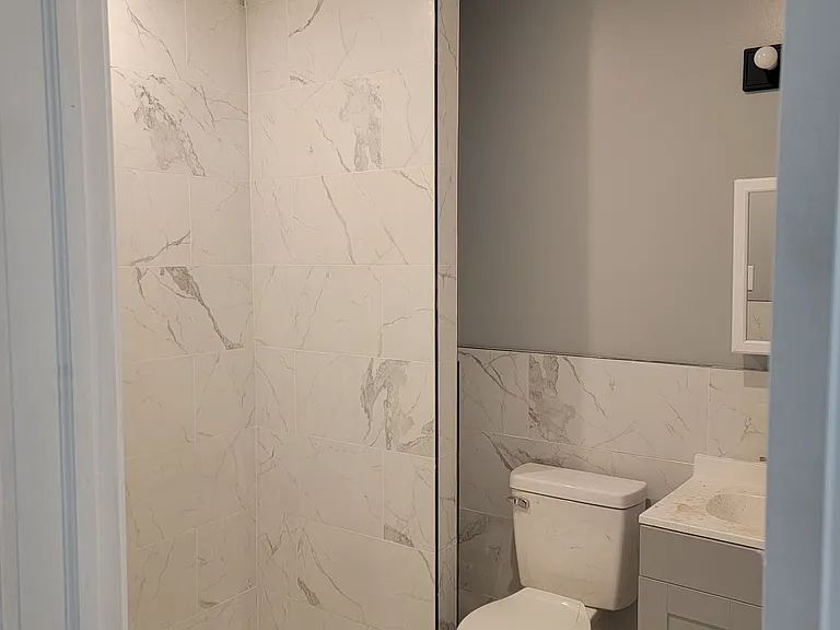 3625 N 22nd St #3 BR — Photo 2